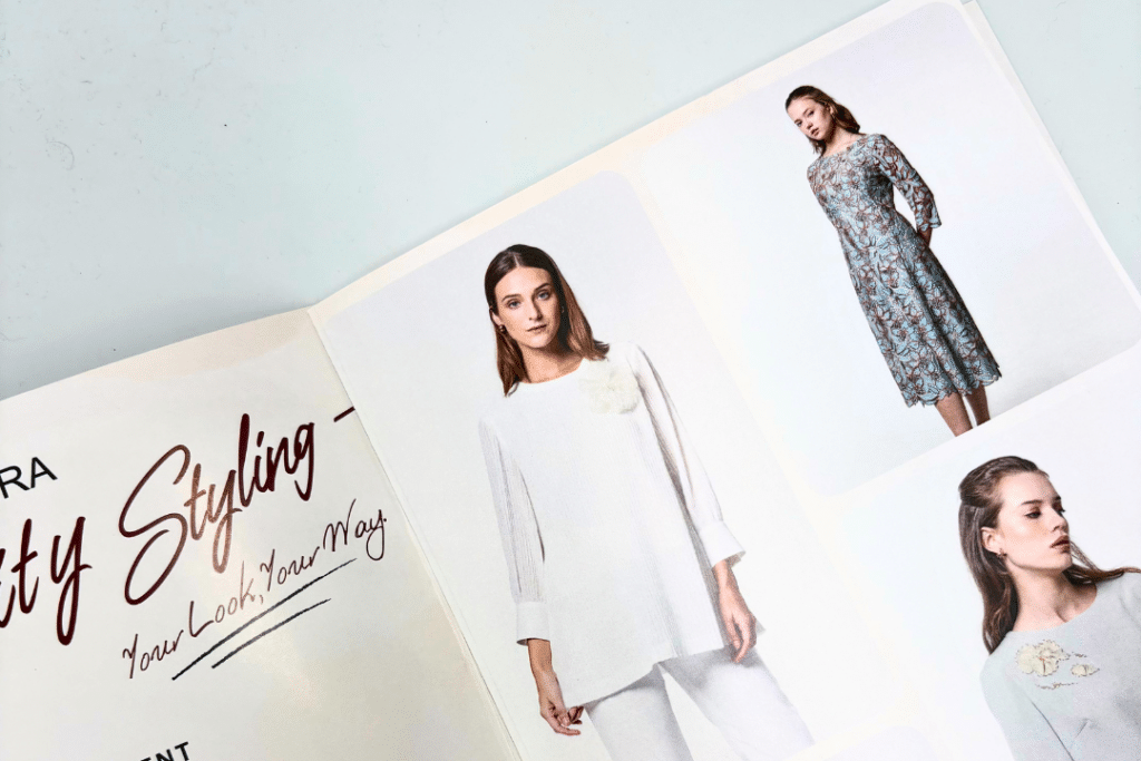 Lookbook แคตตาล็อกแฟชั่น